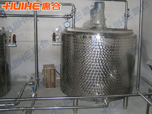 魚(yú)鱗花紋式冷熱缸圖片展示