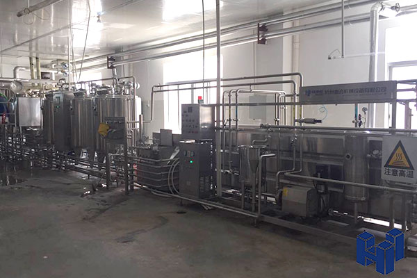 惠合茶飲料生產(chǎn)線-設備安裝調試圖片展示1